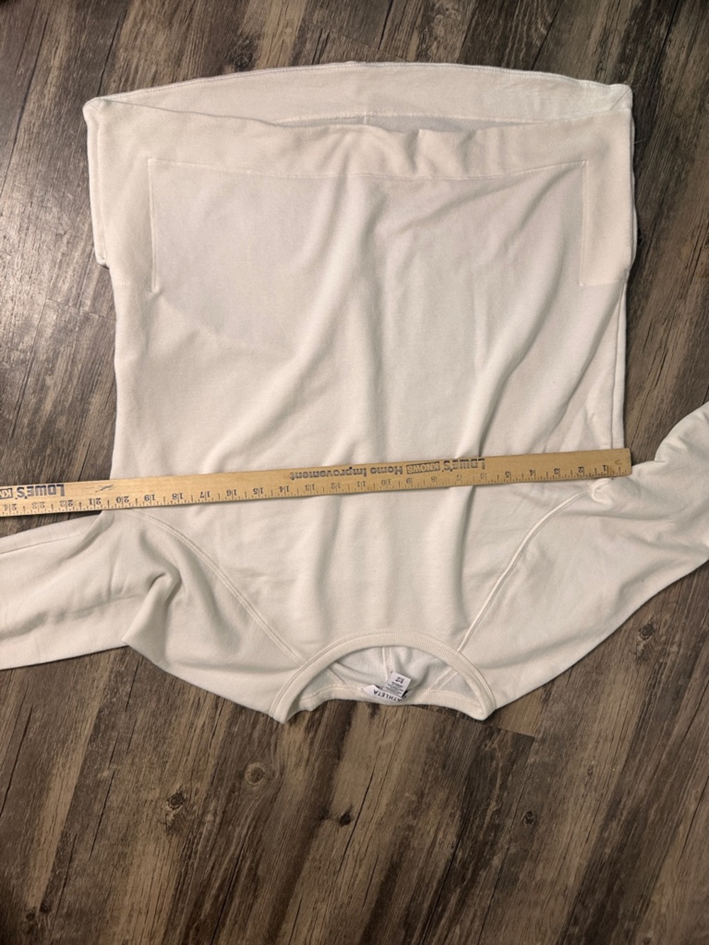 Athleta Cream Crewneck Sweatshirt - Picture 10 of 13